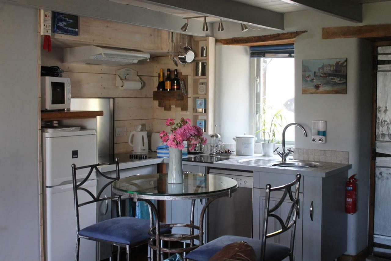 Sky Cottage Fowey Bagian luar foto